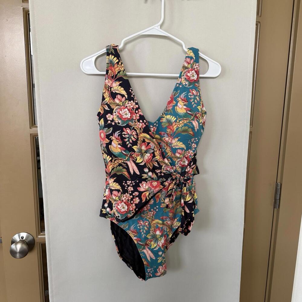 Sundance Women’s Medium Tropical Radiance Sarong Style One Piece Swimsuit